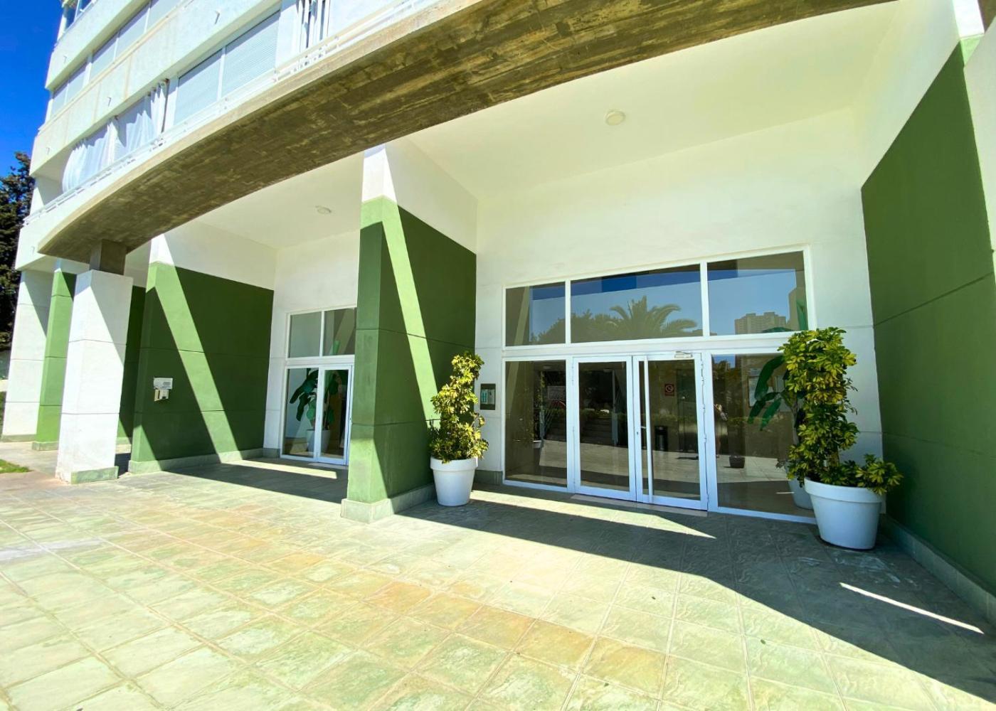 Cozy Apartment Benidorm Poniente 5 Min From The Beach Ngoại thất bức ảnh