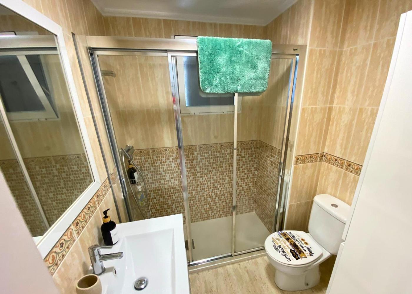 Cozy Apartment Benidorm Poniente 5 Min From The Beach Ngoại thất bức ảnh